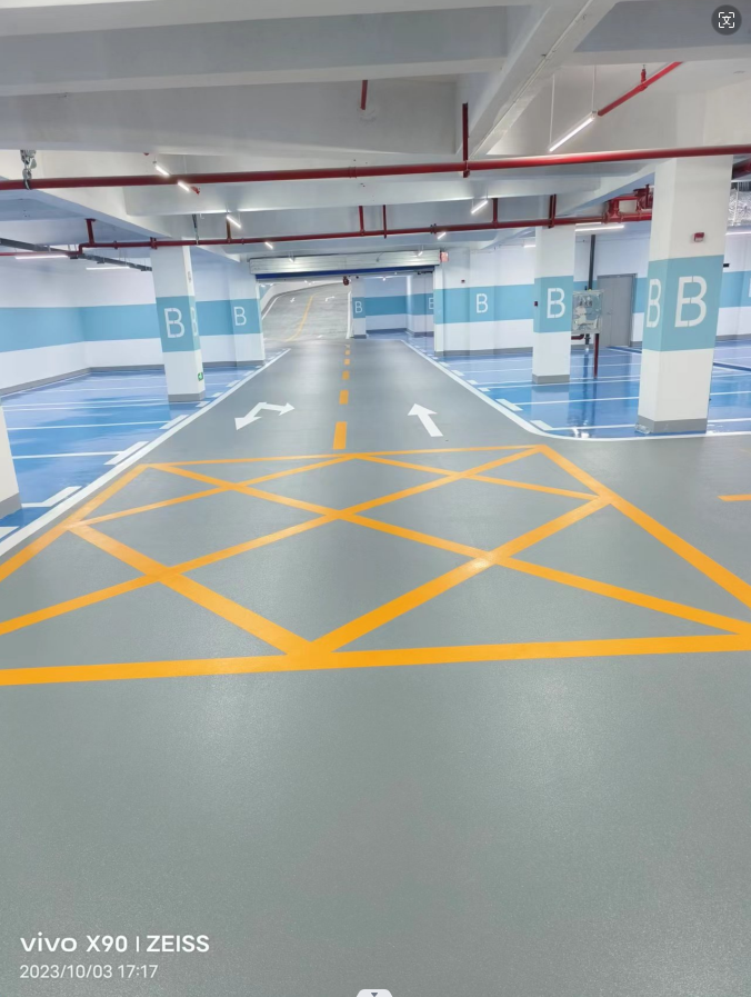 長(zhǎng)沙市平吉上府地坪漆及交通設(shè)施工程